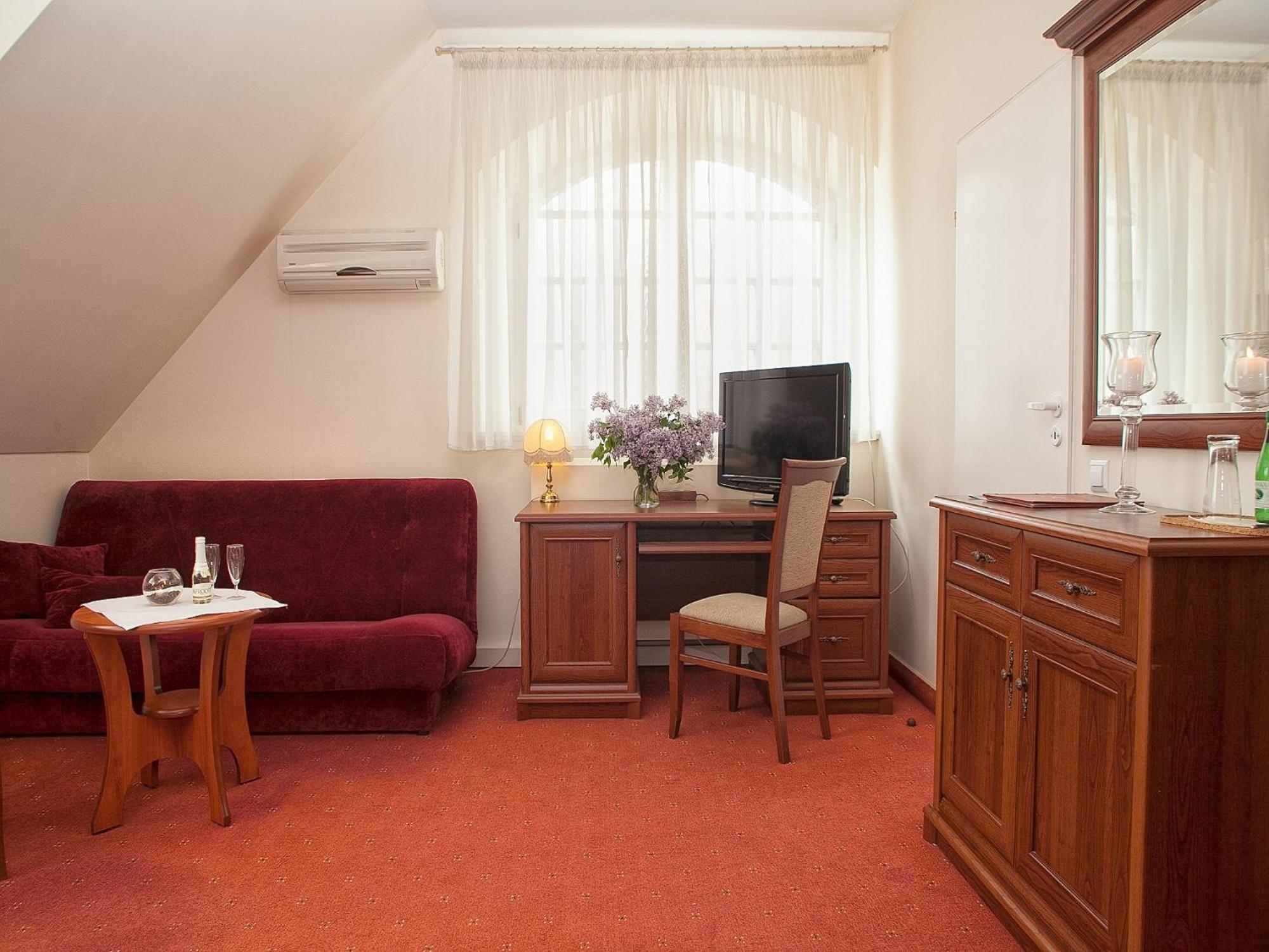 Pensjonat Zacisze Plewiska Chambre photo