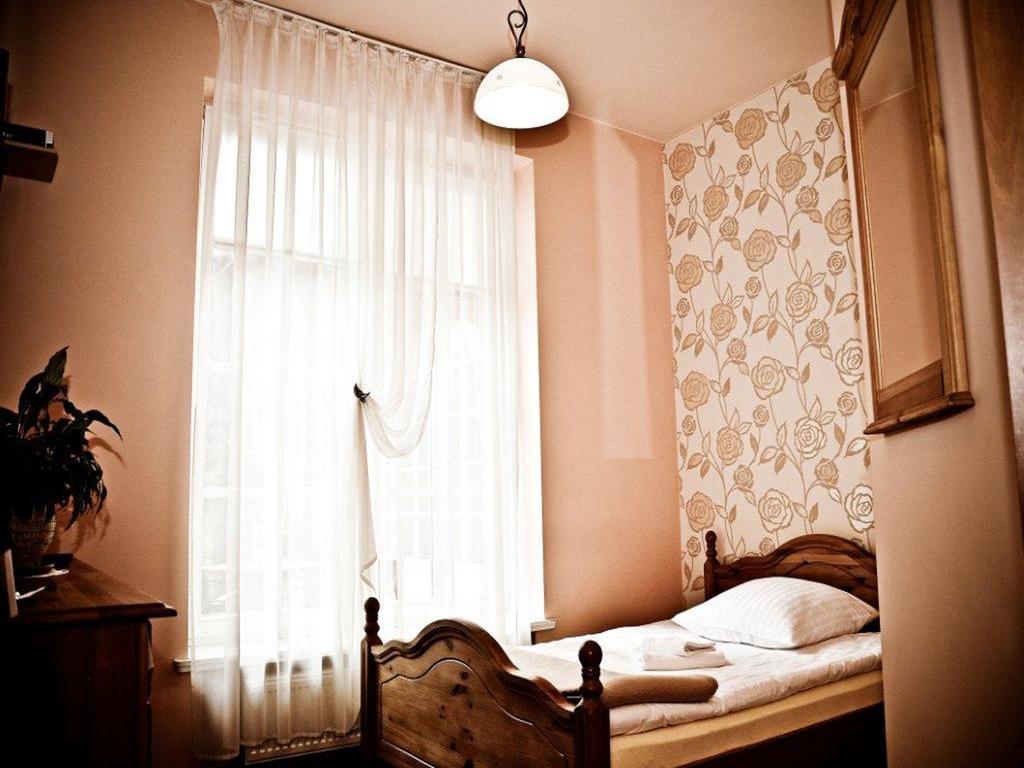 Pensjonat Zacisze Plewiska Chambre photo