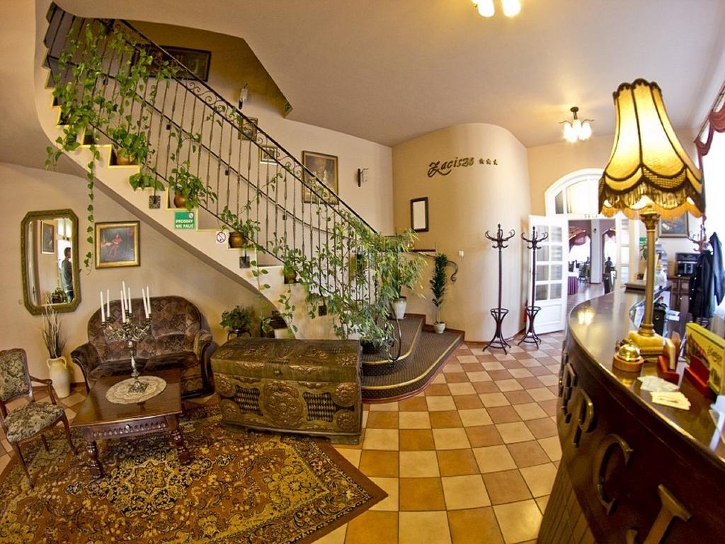 Pensjonat Zacisze Plewiska Extérieur photo